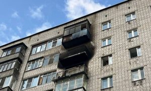 24-летний нижегородец бросил горящий окурок на балкон и устроил пожар