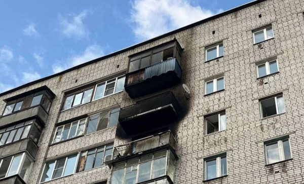 24-летний нижегородец бросил горящий окурок на балкон и устроил пожар