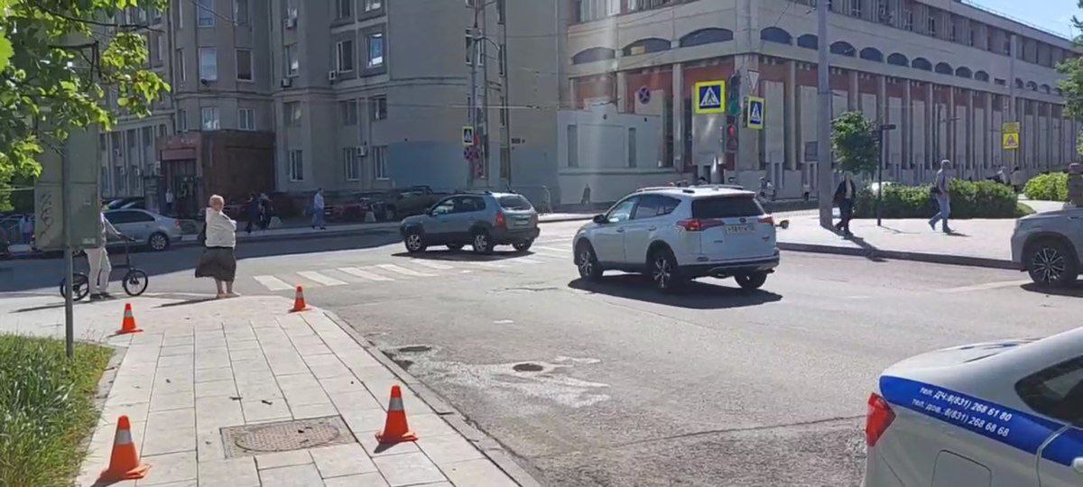 Водитель сбил пешехода в центре Нижнего Новгорода и скрылся