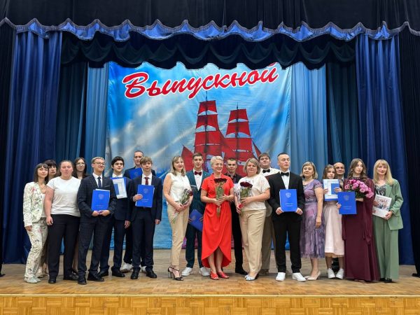 Более 67 тысяч юных нижегородцев отпразднуют выпускные в этом году