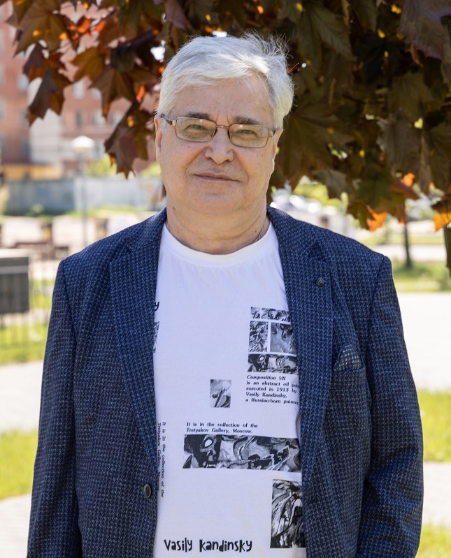 По словам Владимира Червякова, спектакль обращается прежде всего к чувствам и эмоциям