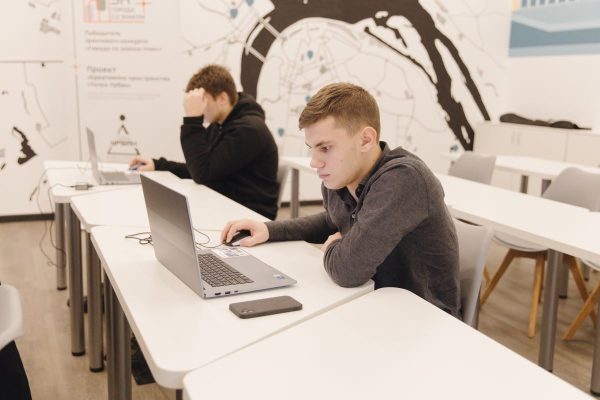 Нижегородские учёные создали инструмент для анализа ветровой нагрузки на здания