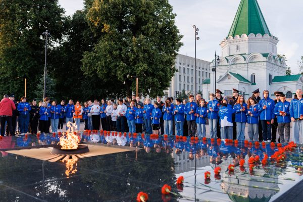 Более 25 тысяч нижегородцев присоединились к памятным акциям в День памяти и скорби