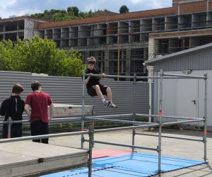 Артём Шелудешев