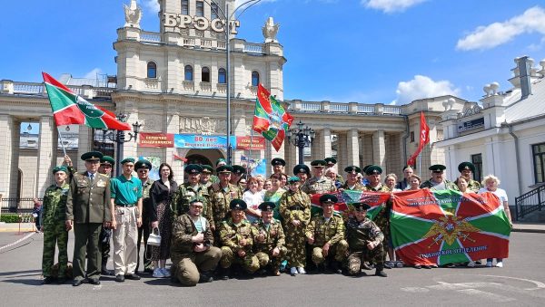 Нижегородцы встретили 22 июня в Брестской крепости