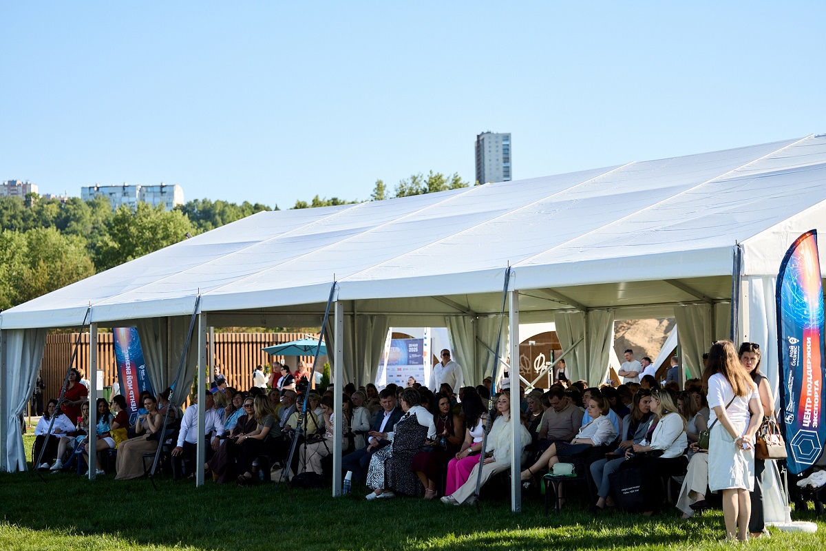 Сергей Досталев