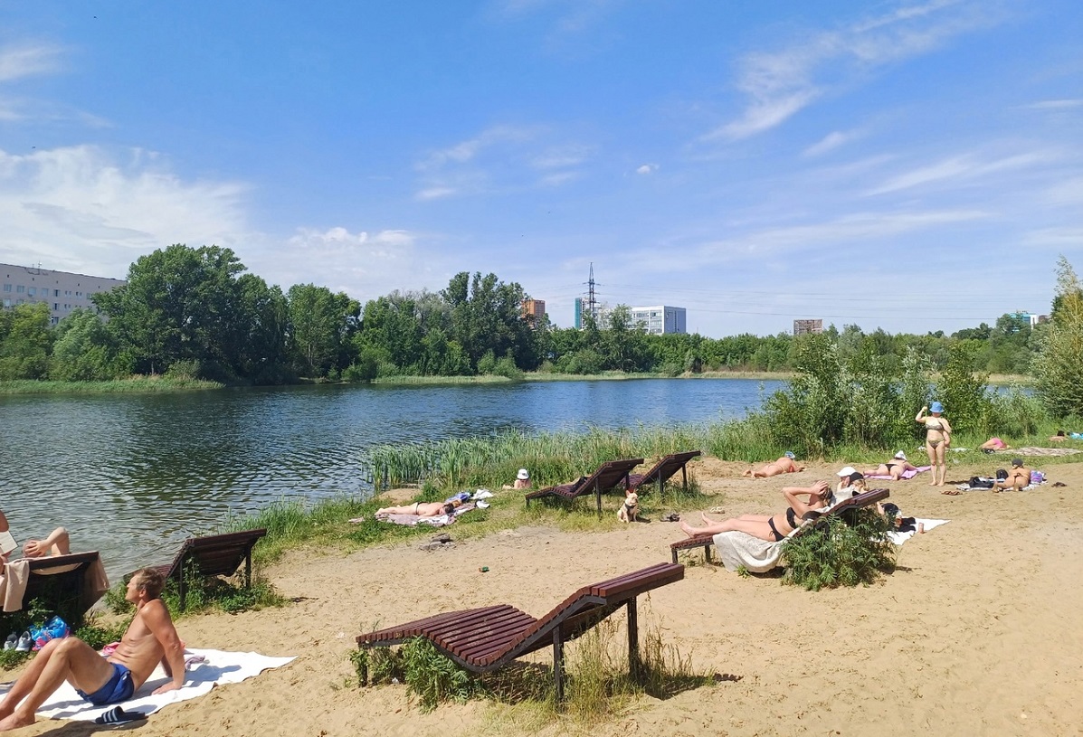 Пляж на Силикатном озере