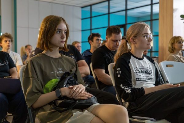 В Выксе выступили эксперты научно-популярной премии