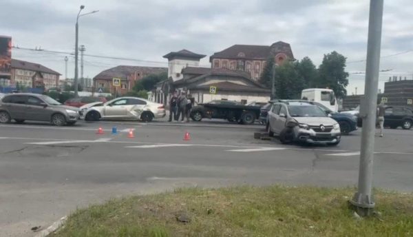 65-летняя пассажирка авто получила перелом в ДТП в Нижнем Новгороде