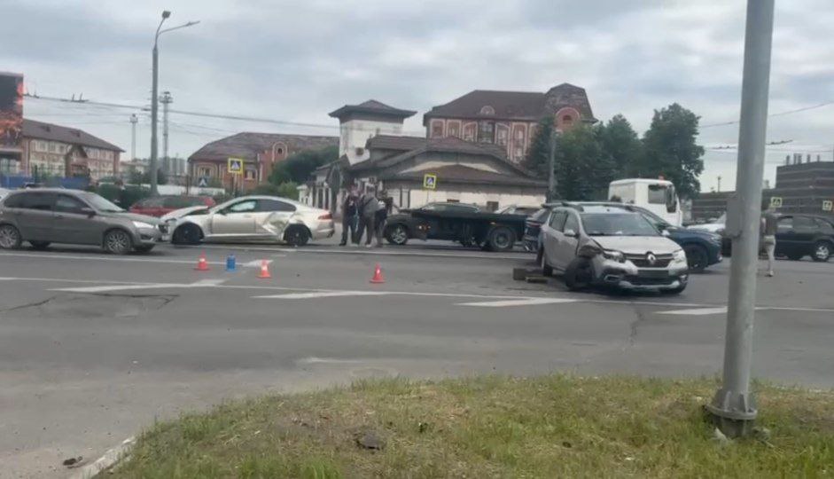 65-летняя пассажирка авто получила перелом в ДТП в Нижнем Новгороде