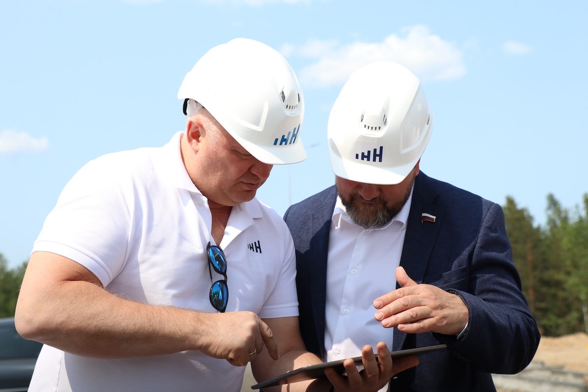 В ходе визита Юрий Станкевич и генеральный директор АО «Корпорация развития Нижегородской области» Игорь Ищенко посетили действующие предприятия и строящиеся объекты