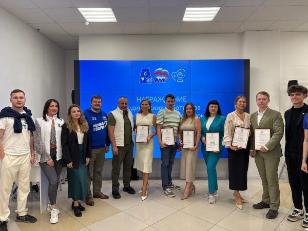 В Нижнем Новгороде наградили врачей гуманитарной миссии «Сердце помощи» в ДНР