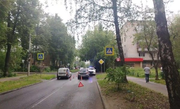 19-летняя нижегородка сбила ребенка на пешеходном переходе