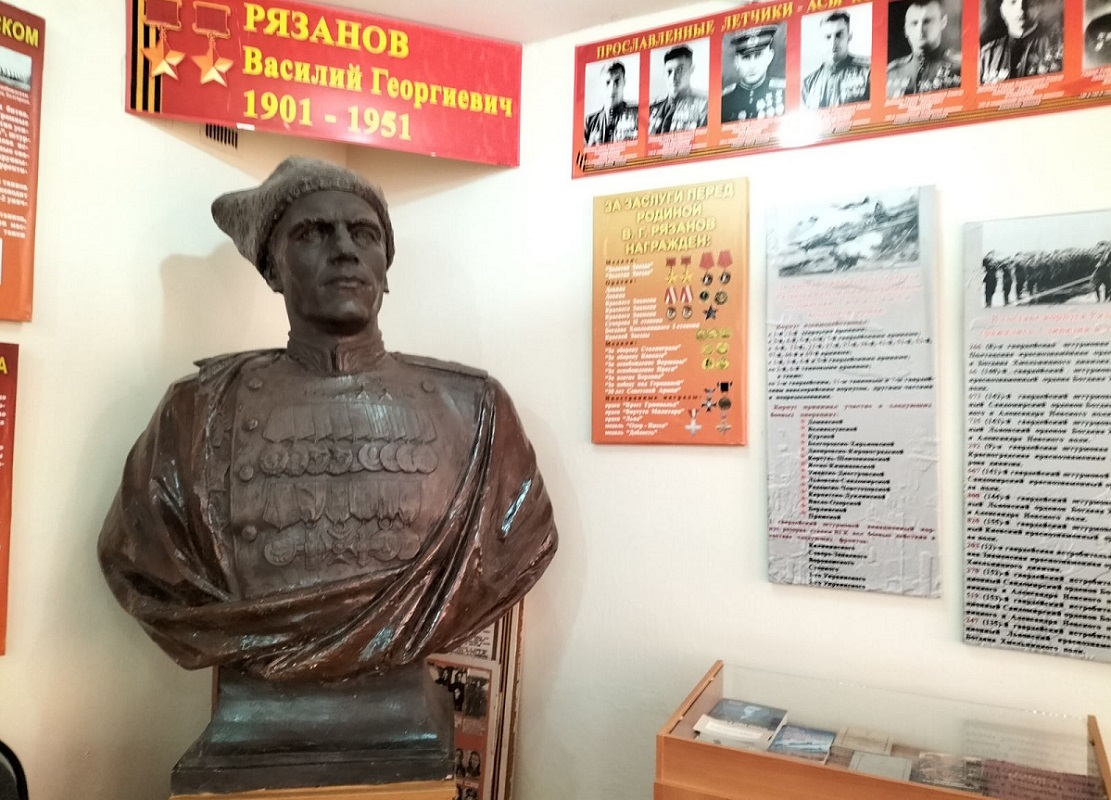 Имена каких героев увековечены на улицах посёлков Нижегородской области