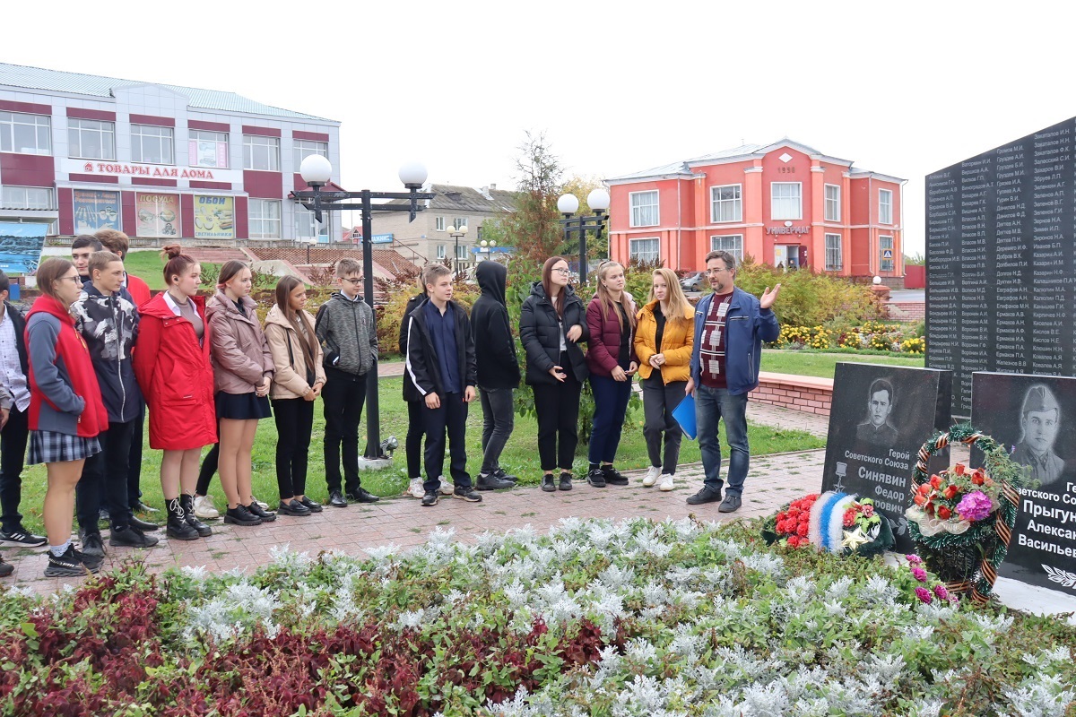 Мемориал воинам-краснобаковцам, погибшим в годы Великой Отечественной войны