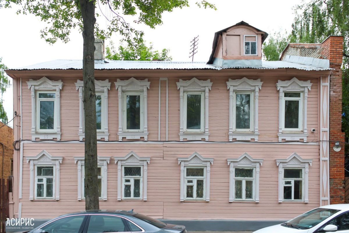 Исторический дом в квартале церкви Трёх Святителей привели в порядок