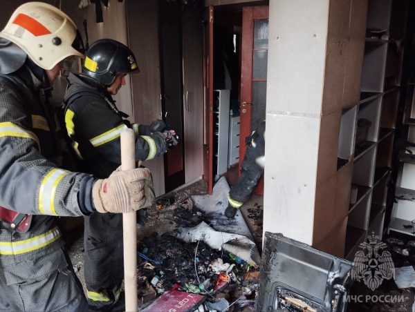 Взрослый и ребёнок пострадали на пожаре в Нижнем Новгороде