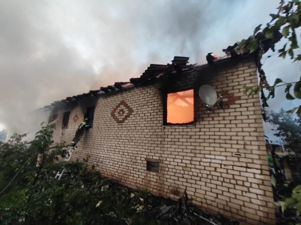 В Тоншаевском округе бывший главный врач лишился дома из-за пожара