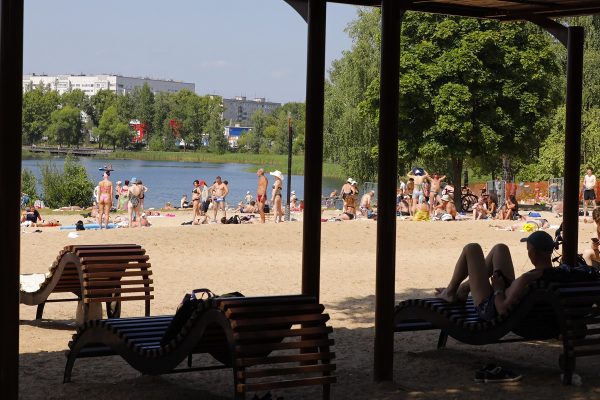 Пляжи и зоны отдыха у воды ждут нижегородцев: рассказываем, где можно безопасно загорать и купаться 