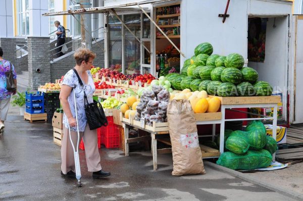Биолог Абдуллаева предупредила об опасности отравления ранними арбузами