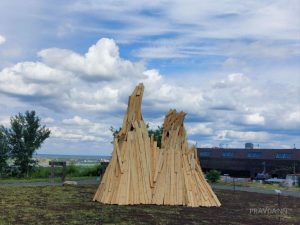 Арт-объект «Башни» на площади Сенной