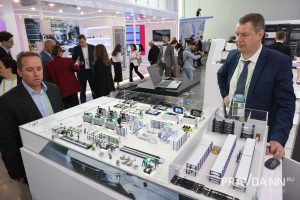 Александр Воложанин