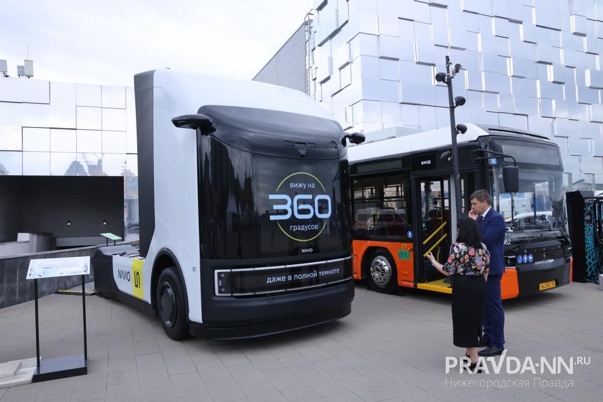 Александр Воложанин