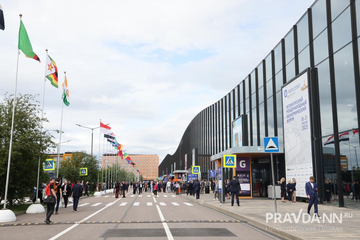 Александр Воложанин