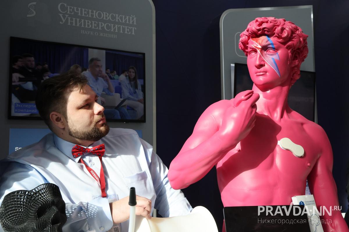 Александр Воложанин