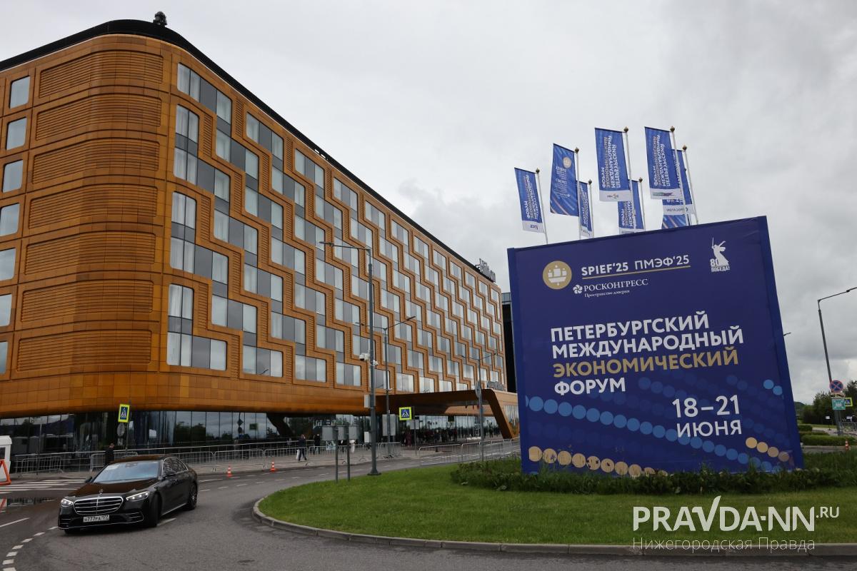 Александр Воложанин