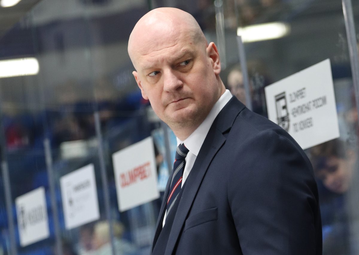 Главным тренером чемпионов ВХЛ стал Дмитрий Космачёв