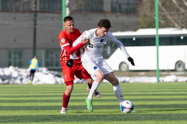 Нижегородская «Волна» рассталась с двумя футболистами