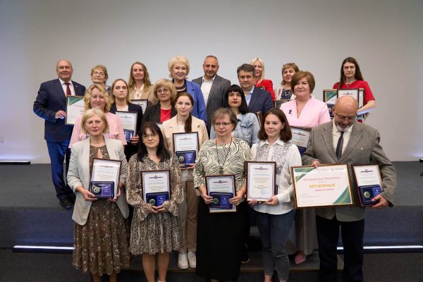 Представителей 20 врачебных династий наградили в Нижегородской области