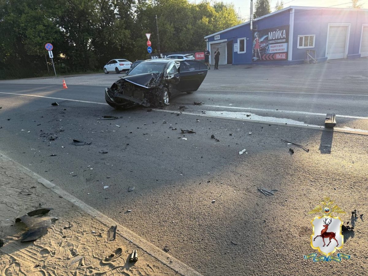 Три маленьких ребенка пострадали в ДТП в Балахне