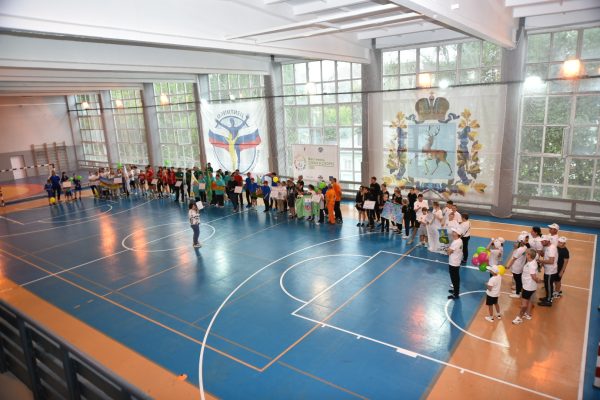 11 команд стали участниками семейного турнира по исконно русским видам спорта