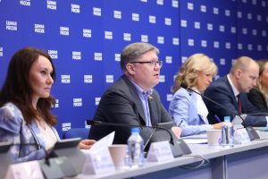 Партпроект «Единой России» помог трудоустроить более 2,3 тысяч участников СВО