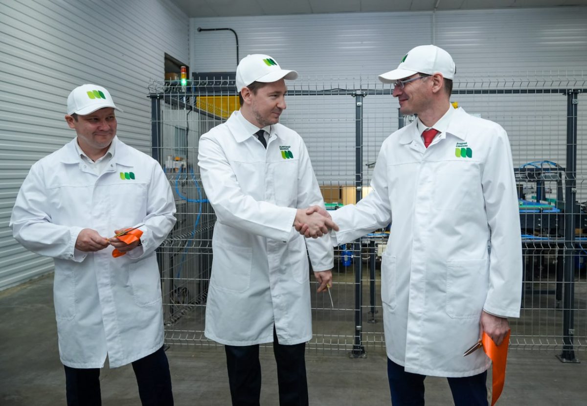 Андрей Саносян открыл в Шахунье роботизированную упаковочную линию
