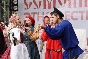 Этнофестиваль "Семейные узоры"