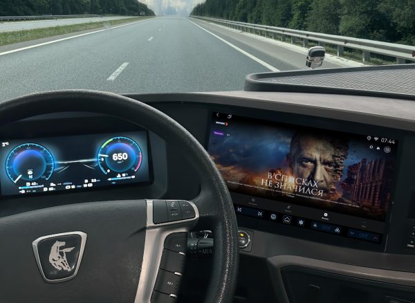 Дальнобойщики выбирают Wink — в КАМАЗах стали доступны фильмы, музыка и книги