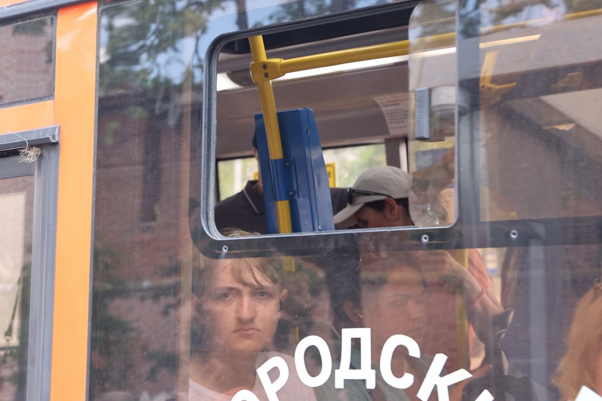 Жители Нижнего Новгорода жалуются на неработающие кондиционеры в автобусах