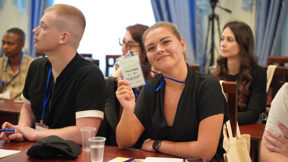 пресс-служба НГЛУ