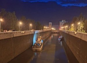 Городецкий гидроузел вновь начал пропускать суда