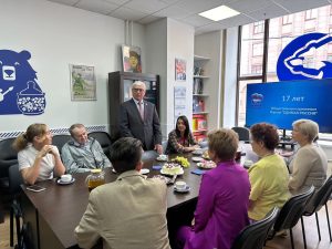 В общественные приемные «Единой России» поступило более 200 тысяч обращений