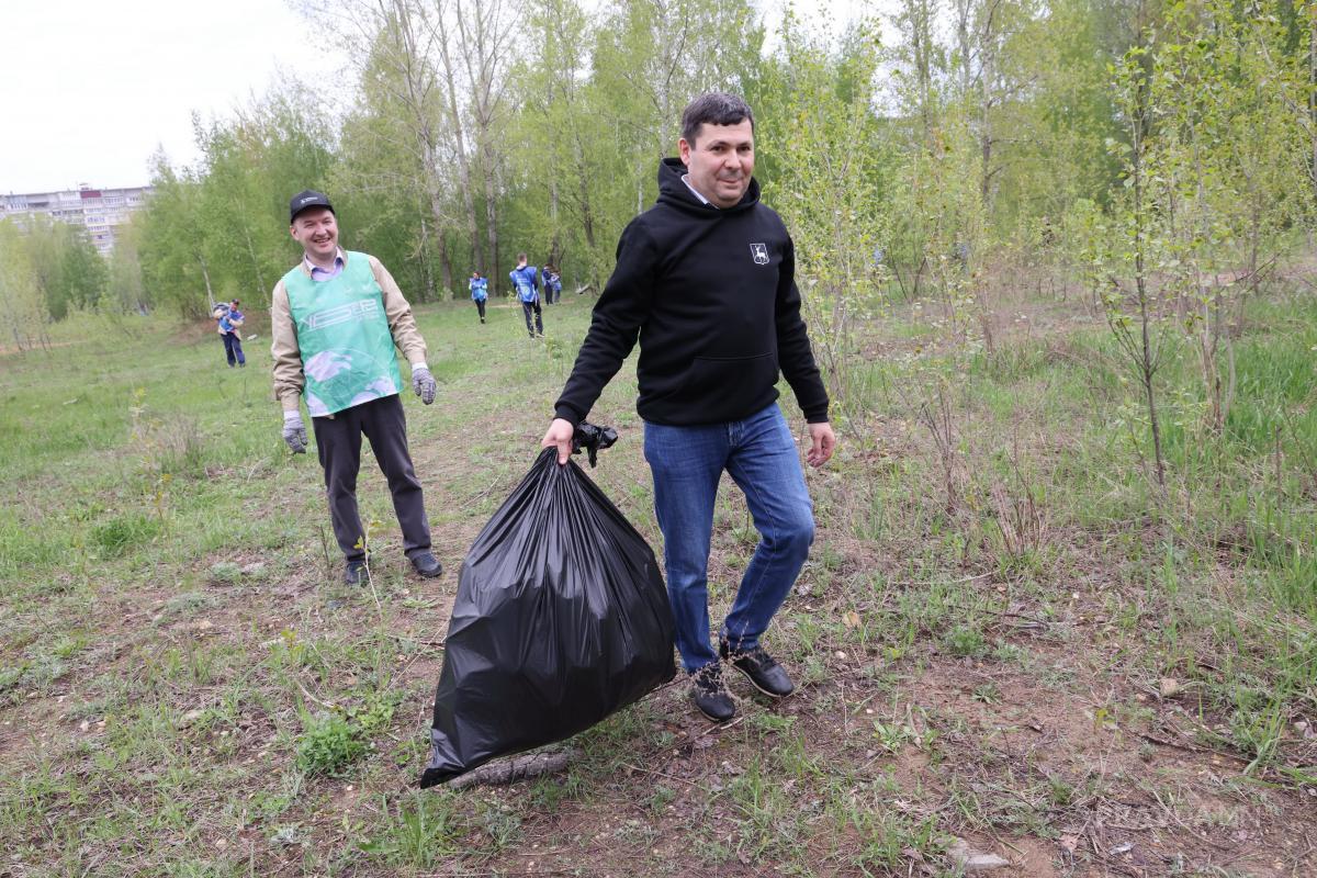 Горьковский субботник на Мещерском озере