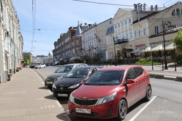 Новые госпошлины для автомобилистов и мигрантов ввели в России