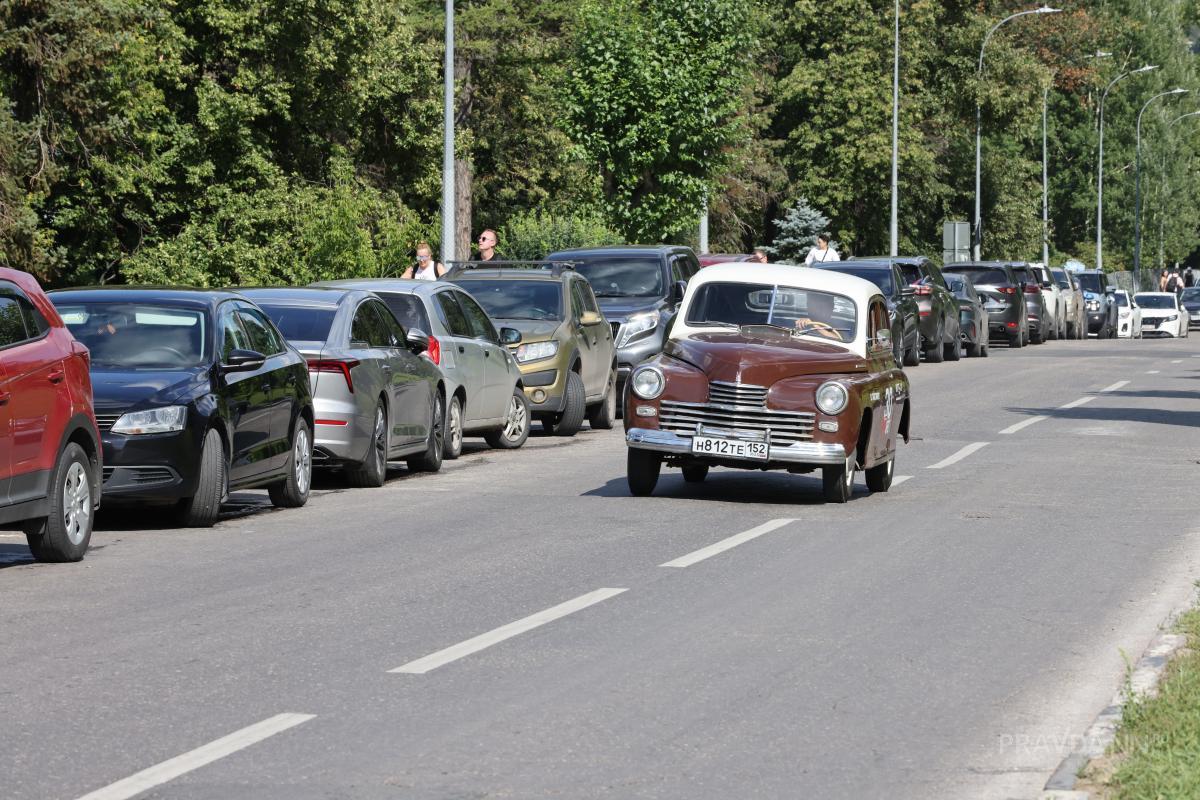 Автопробег Олега Тактарова на ретроавтомобиле «Победа»