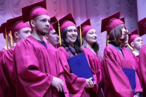 Вручение дипломов выпускникам НИУ Президентской академии