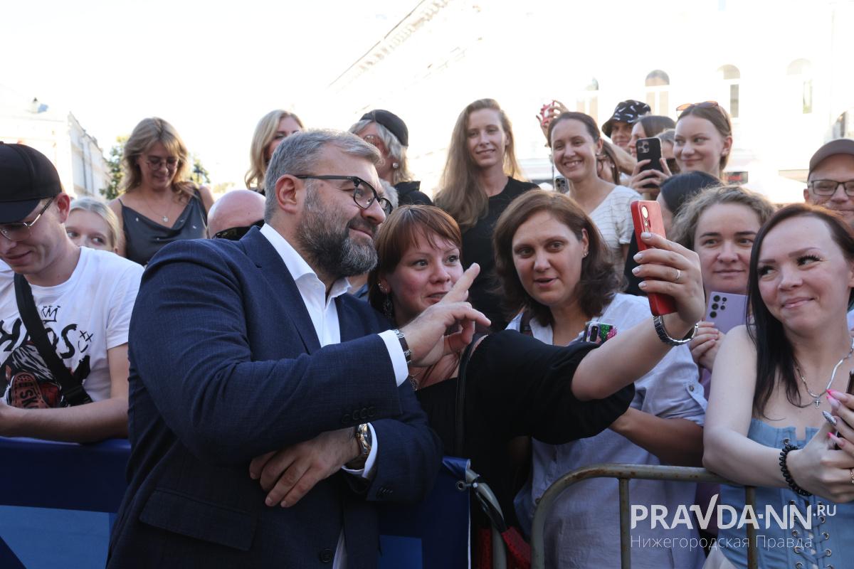 Александр Воложанин