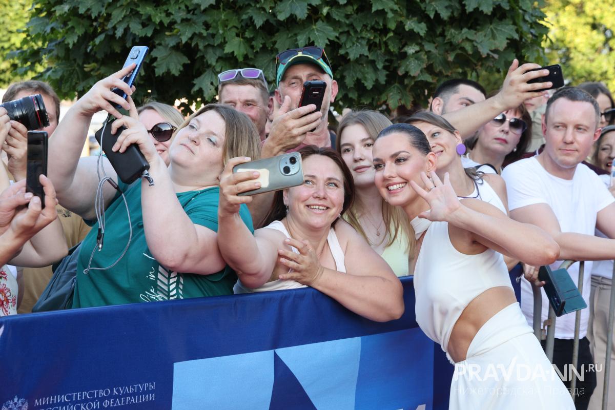 Александр Воложанин