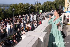 Александр Воложанин